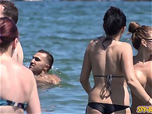hefty tits first-timer topless kinky teenagers spycam Beach vid